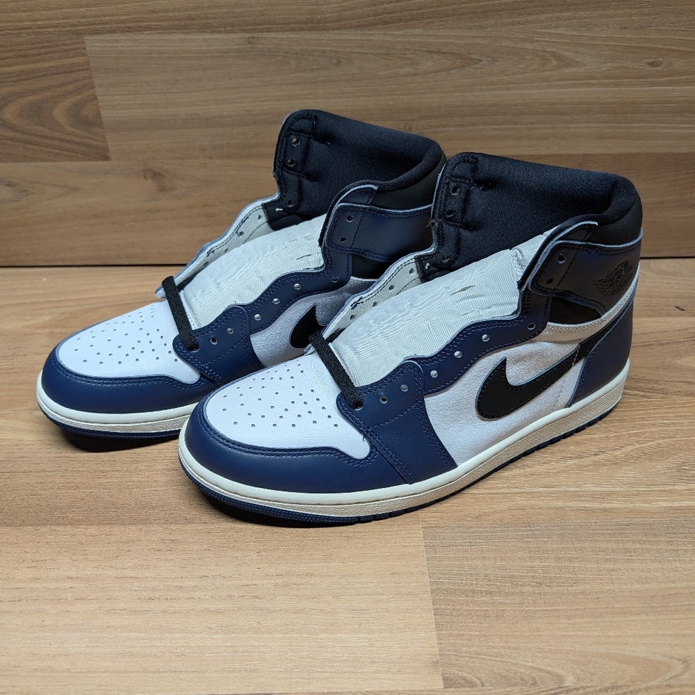 Air Jordan 1 Retro High OG 'Midnight Navy' Men's Size 11 DZ5485-401